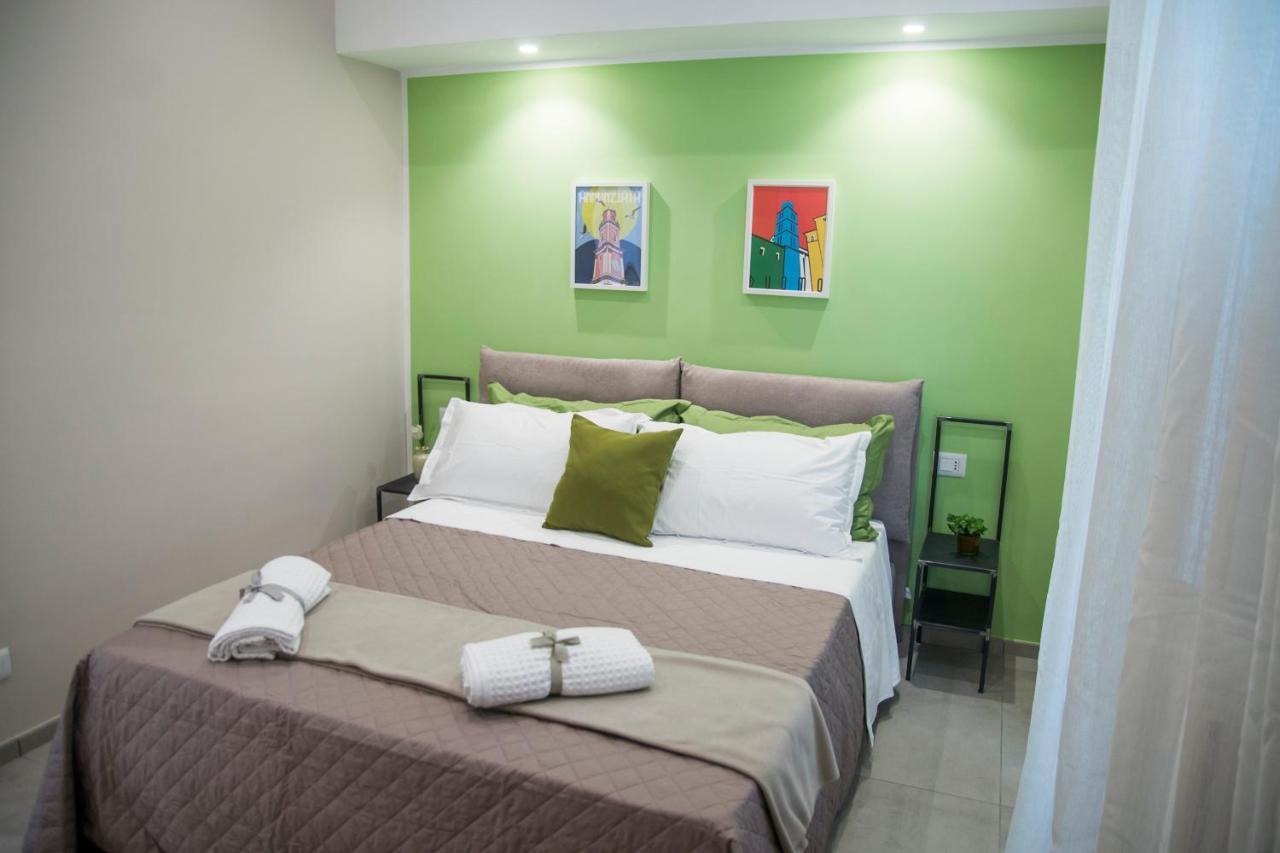 Riflessi Damare Room & Apartment Salerno Exterior photo